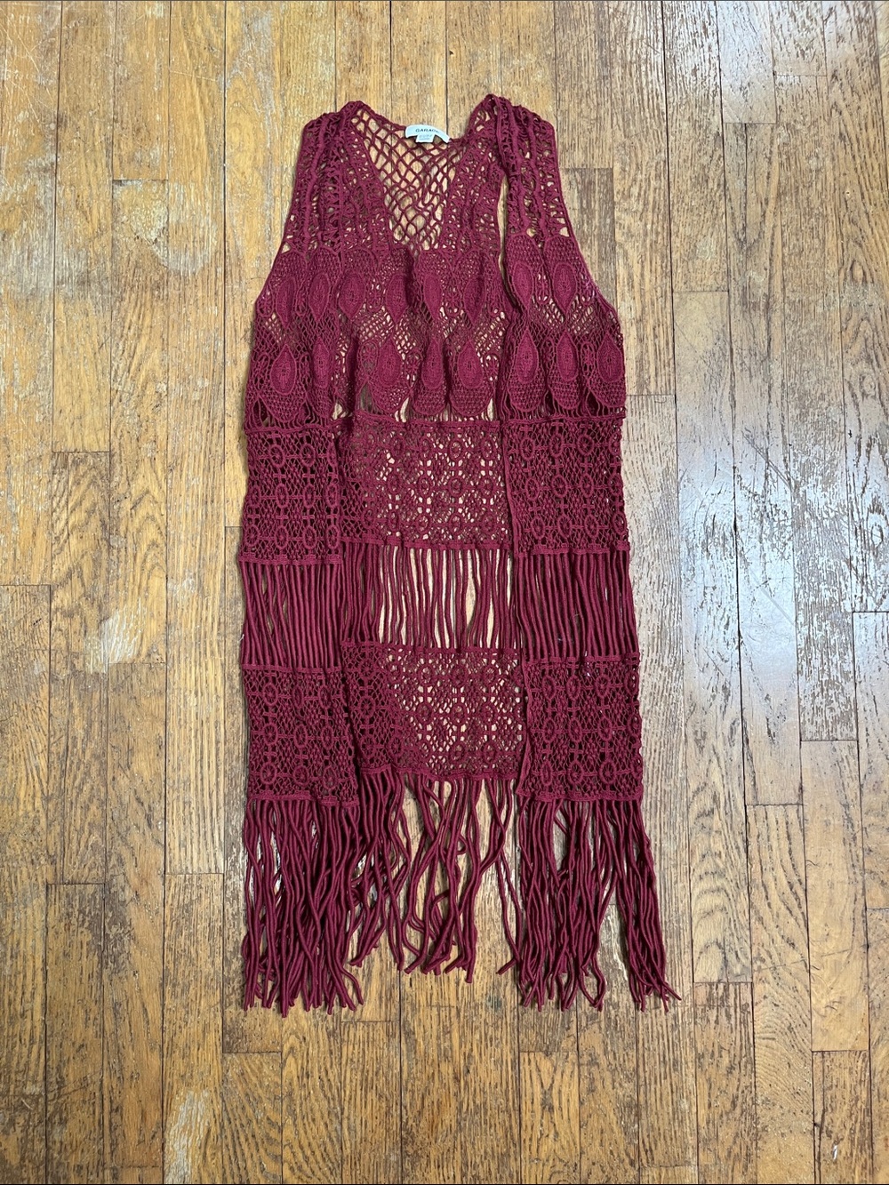 Garage Open Crochet Fishnet Vest in Wine Red